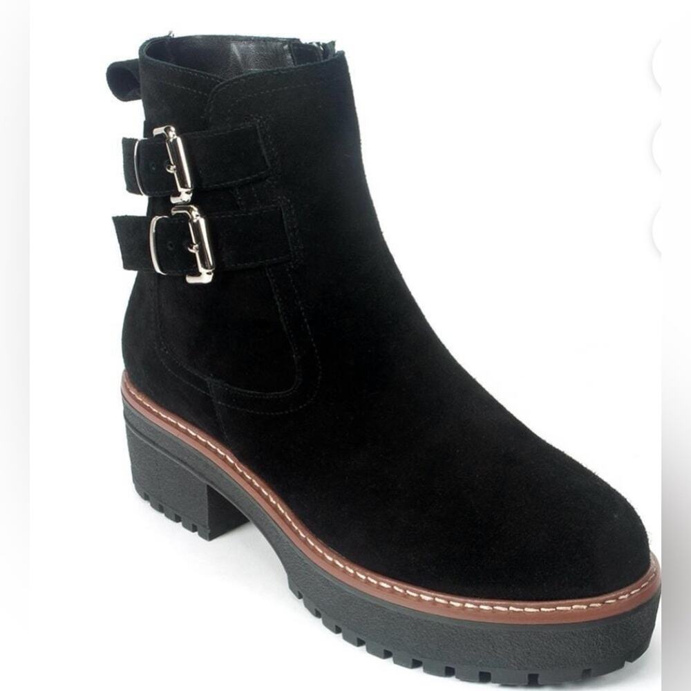 Valdini buckled booties - size 7.5 - H8
